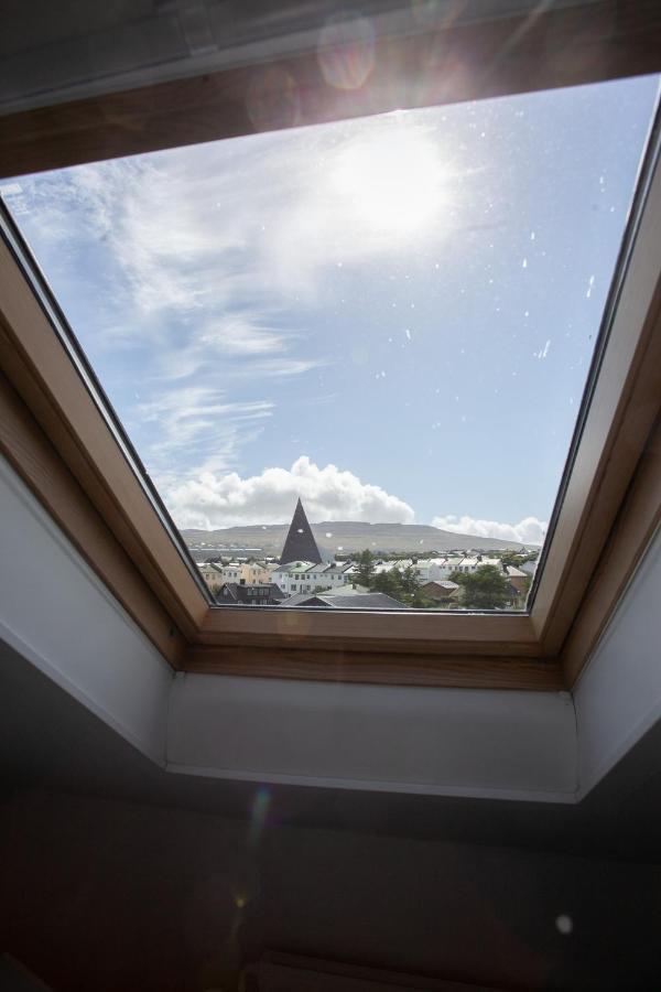 The Bird / Guesthouse / 10 Min Walk Downtown Tórshavn Exterior foto